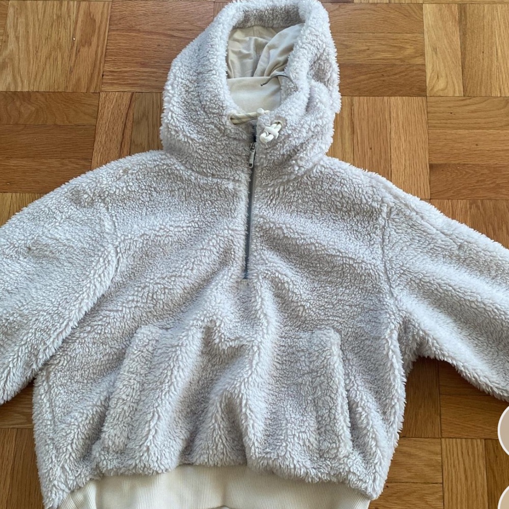 Lululemon Scuba Sherpa